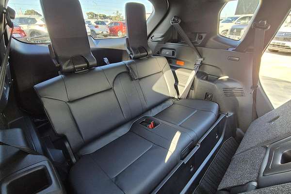 2024 Mitsubishi Outlander PHEV GSR ZM