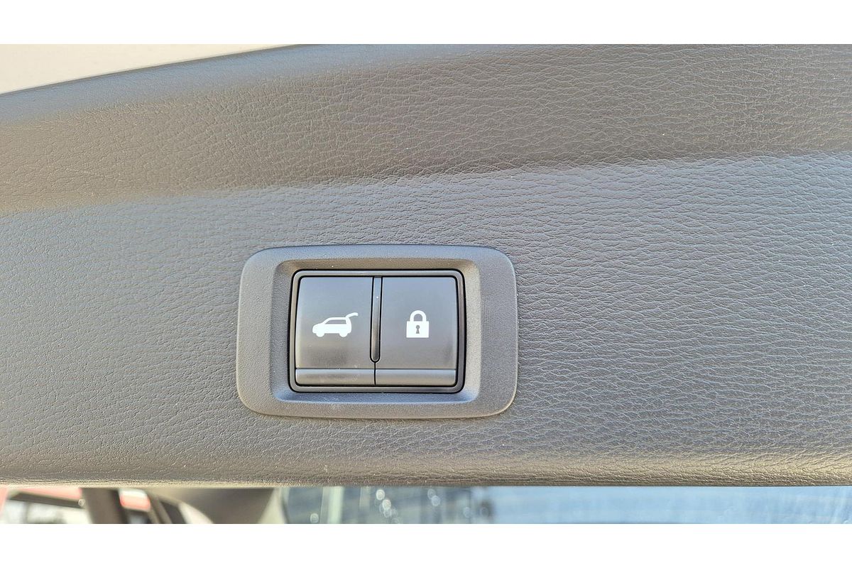 2024 Mitsubishi Outlander PHEV GSR ZM