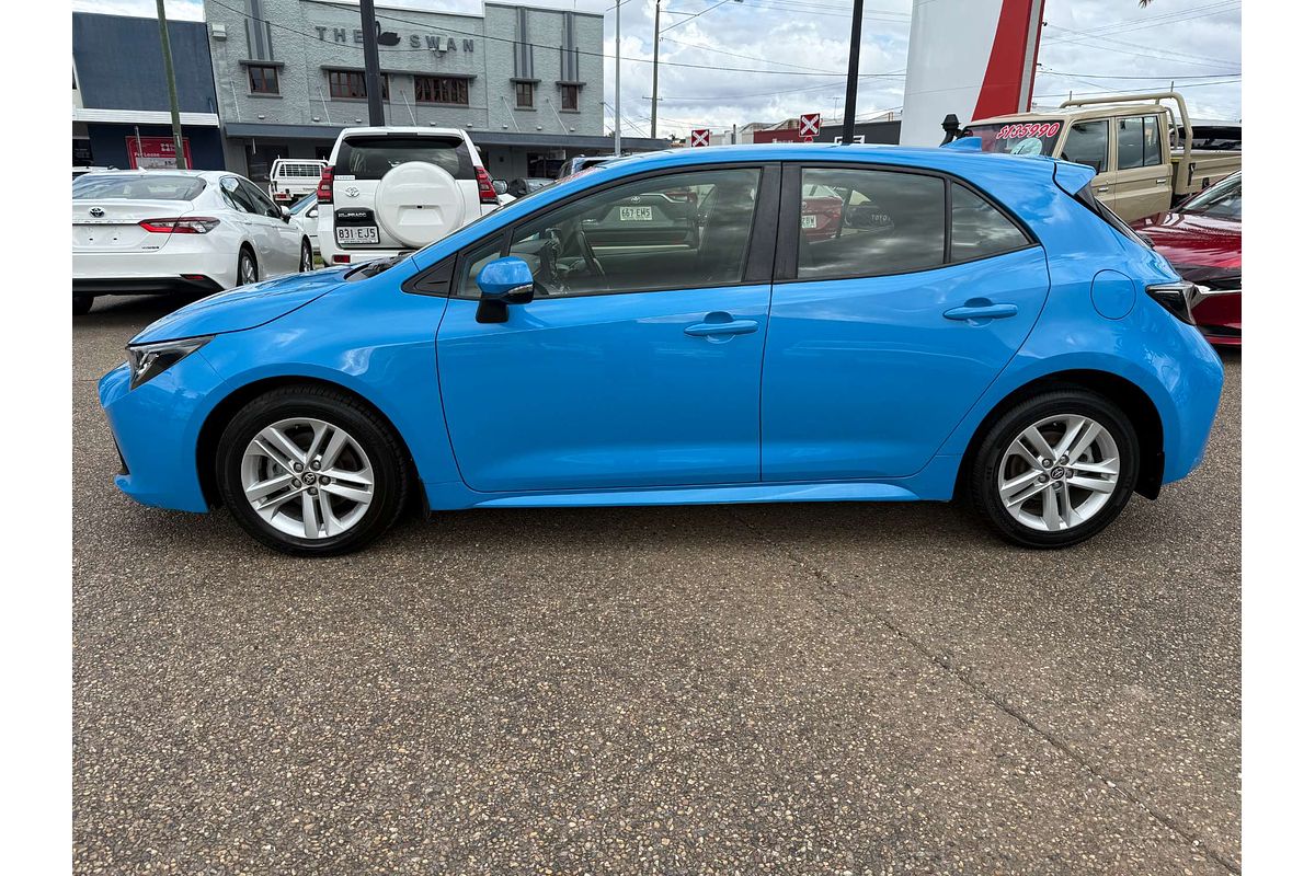 2021 Toyota Corolla Ascent Sport MZEA12R