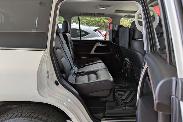 2021 Toyota Landcruiser Sahara VDJ200R