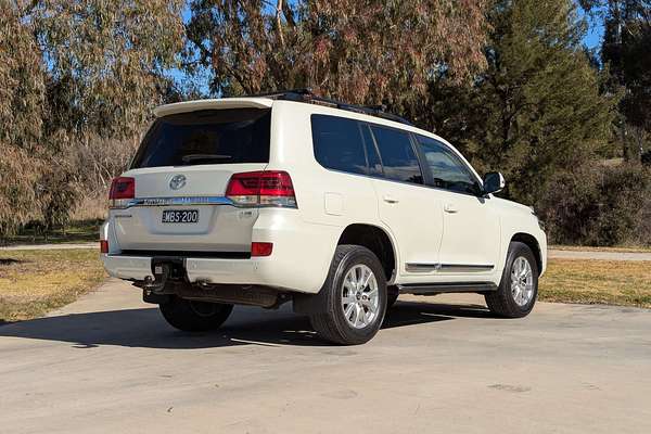 2021 Toyota Landcruiser Sahara VDJ200R