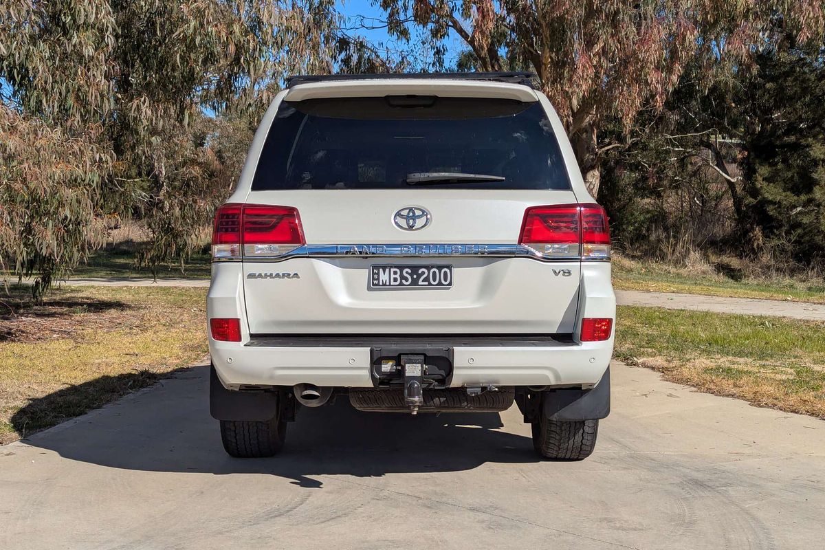 2021 Toyota Landcruiser Sahara VDJ200R