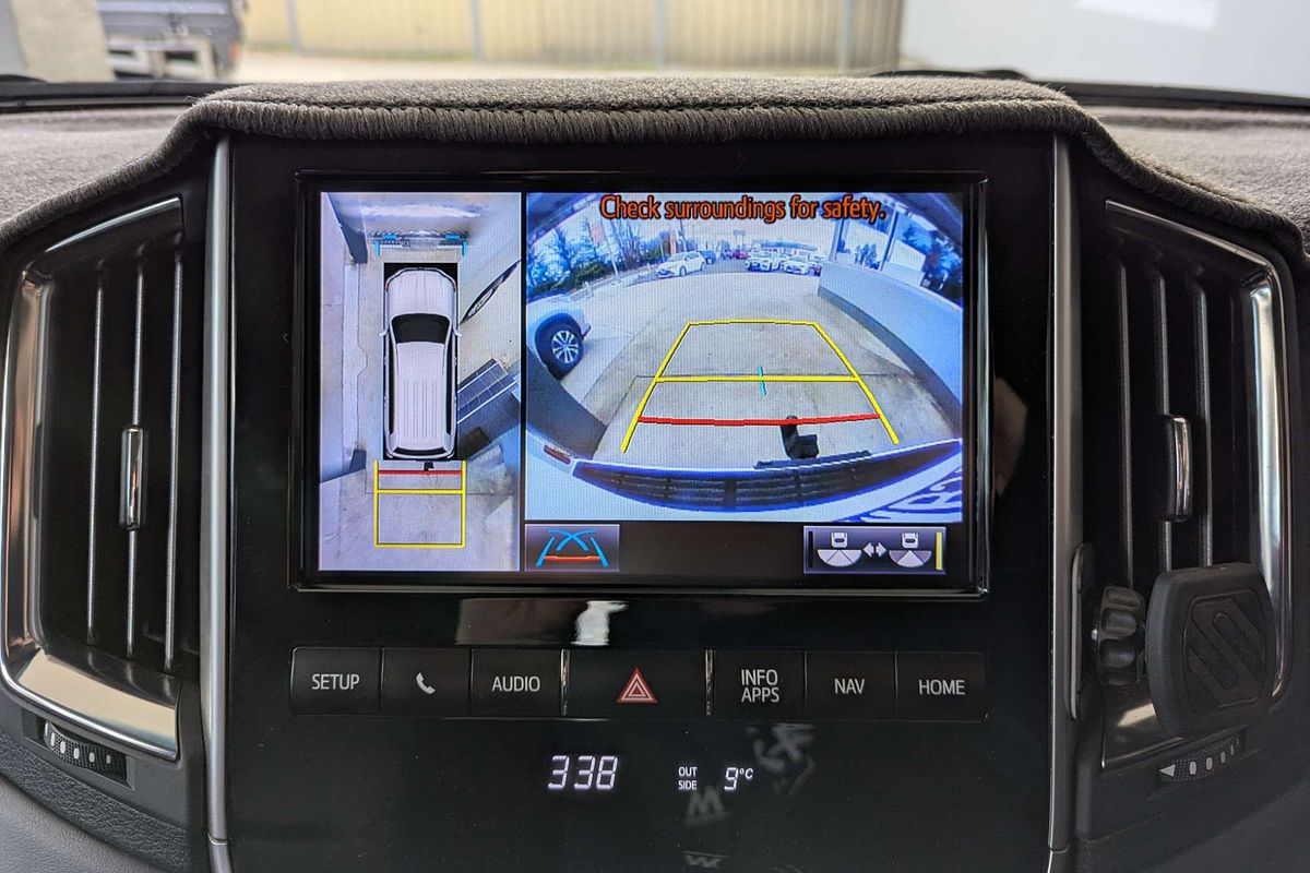2021 Toyota Landcruiser Sahara VDJ200R