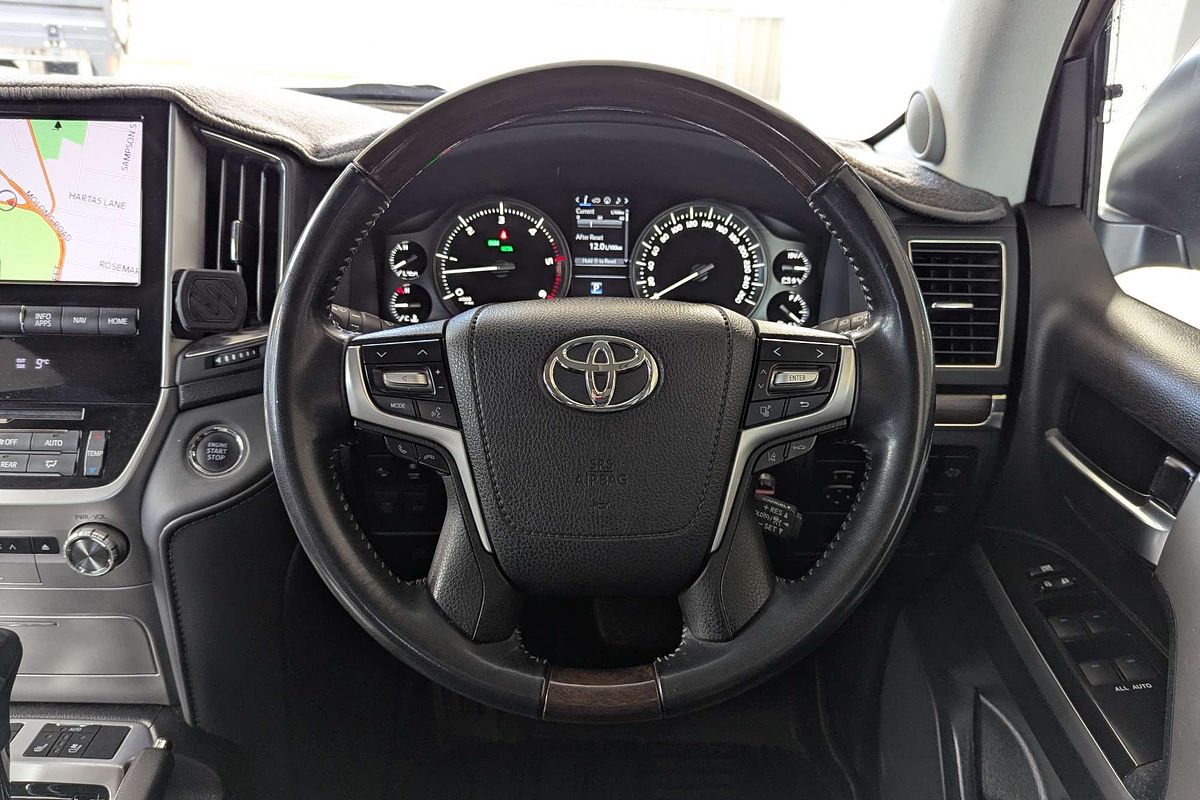2021 Toyota Landcruiser Sahara VDJ200R