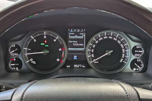 2021 Toyota Landcruiser Sahara VDJ200R