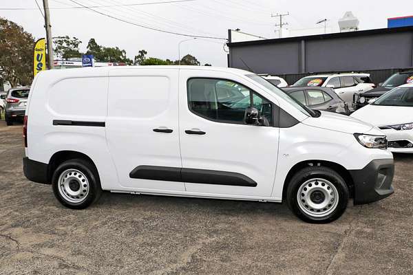 2024 Peugeot Partner Pro K9 LWB