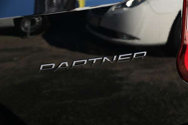 2024 Peugeot Partner Pro K9 LWB