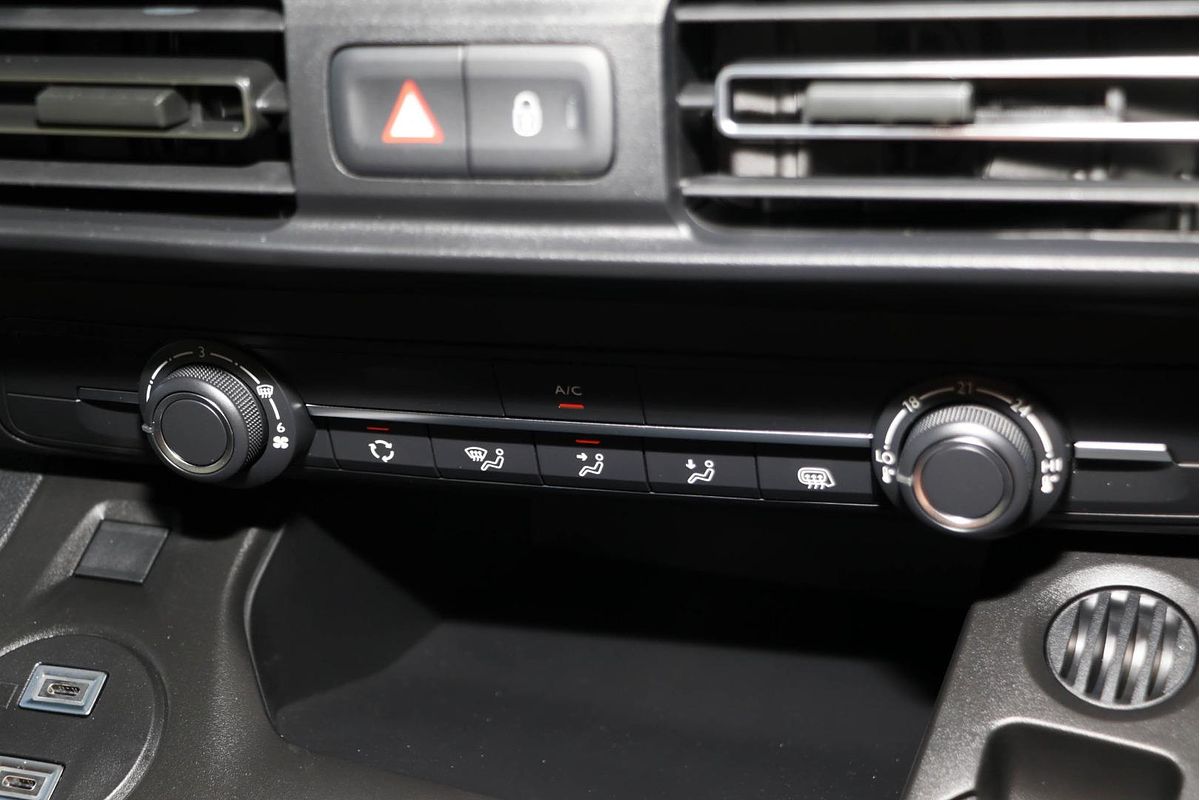 2024 Peugeot Partner Pro K9 LWB