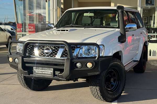 2016 Nissan Patrol ST Y61