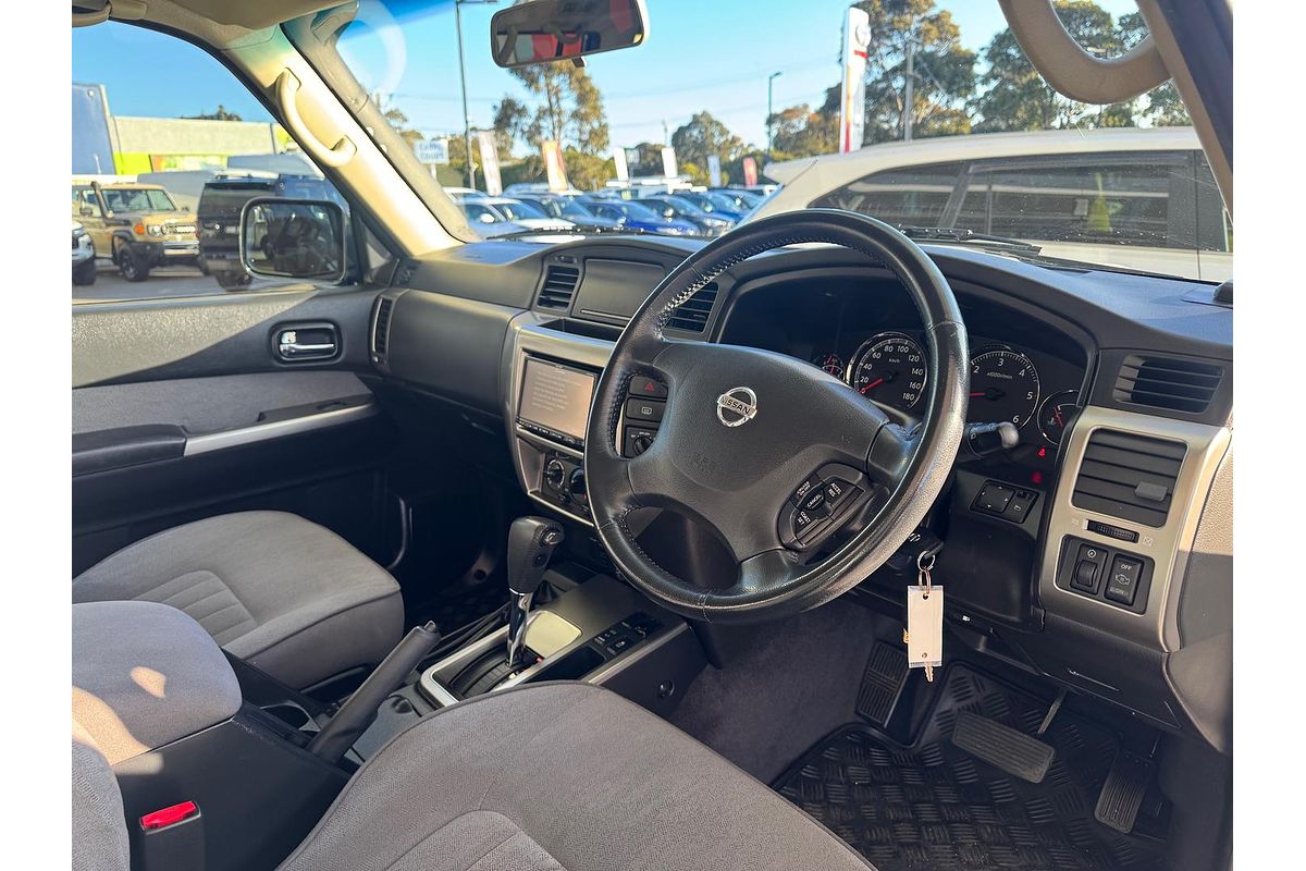 2016 Nissan Patrol ST Y61