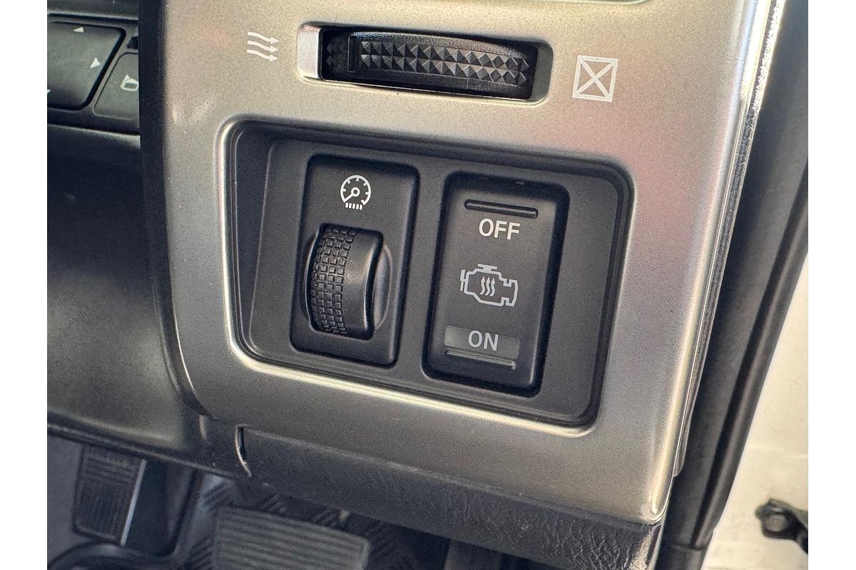 2016 Nissan Patrol ST Y61
