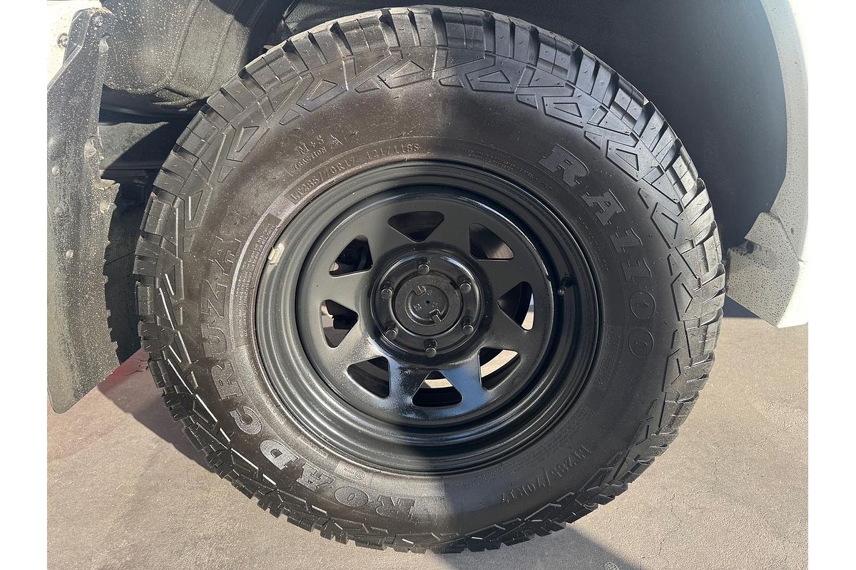 2016 Nissan Patrol ST Y61