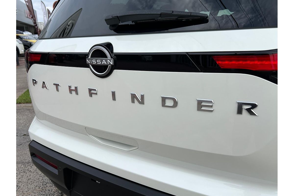 2024 Nissan Pathfinder Ti R53