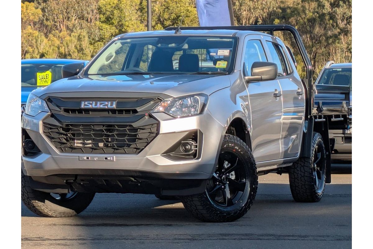 2025 Isuzu D-MAX SX 4X4