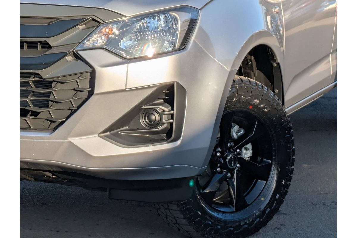 2025 Isuzu D-MAX SX 4X4