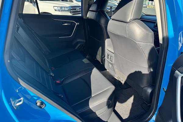 2020 Toyota RAV4 Cruiser AXAH52R
