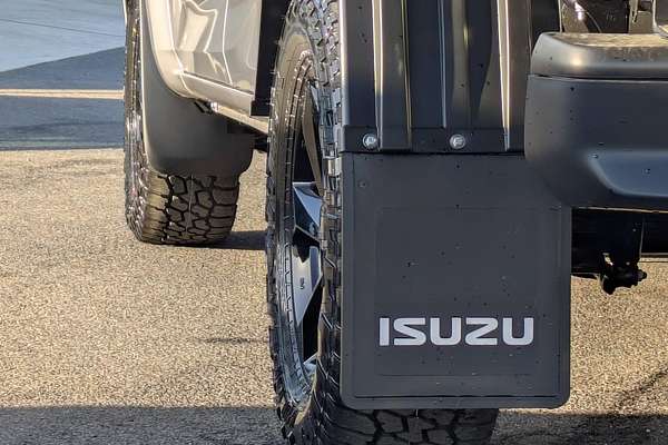 2025 Isuzu D-MAX SX 4X4