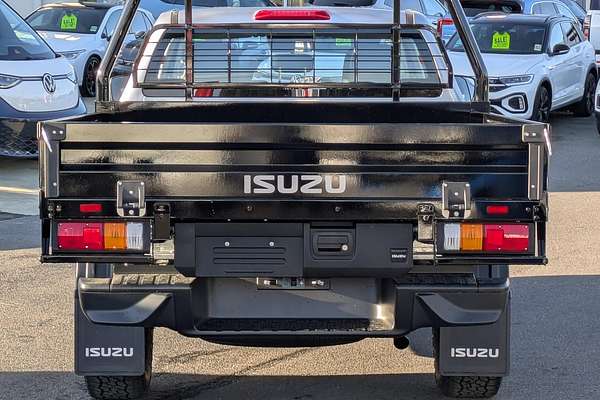 2025 Isuzu D-MAX SX 4X4