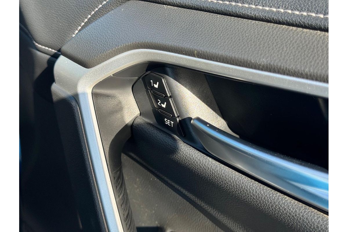 2020 Toyota RAV4 Cruiser AXAH52R
