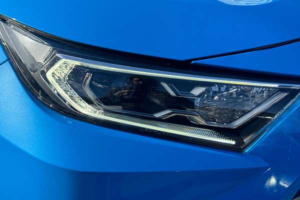 2020 Toyota RAV4 Cruiser AXAH52R