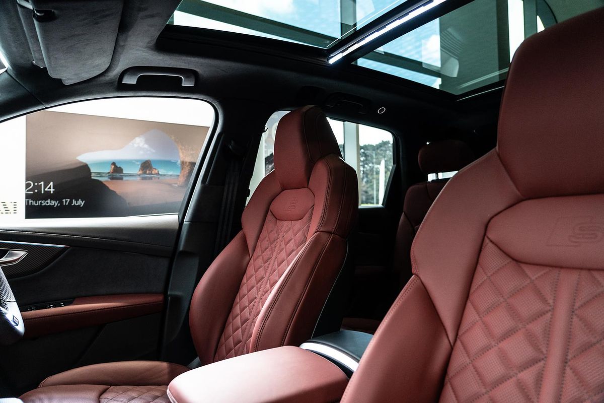 2025 Audi SQ7 TFSI 4M