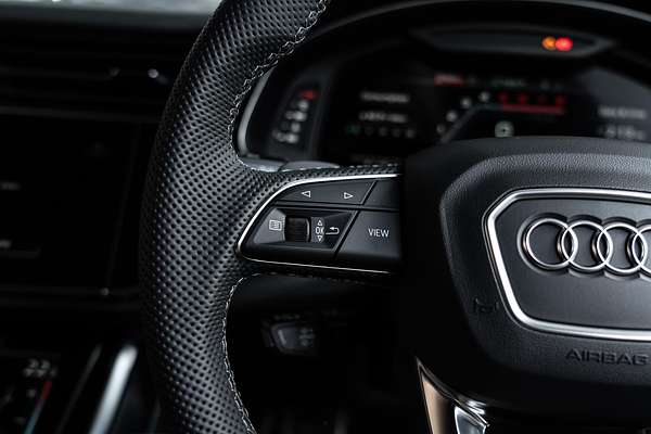 2025 Audi SQ7 TFSI 4M