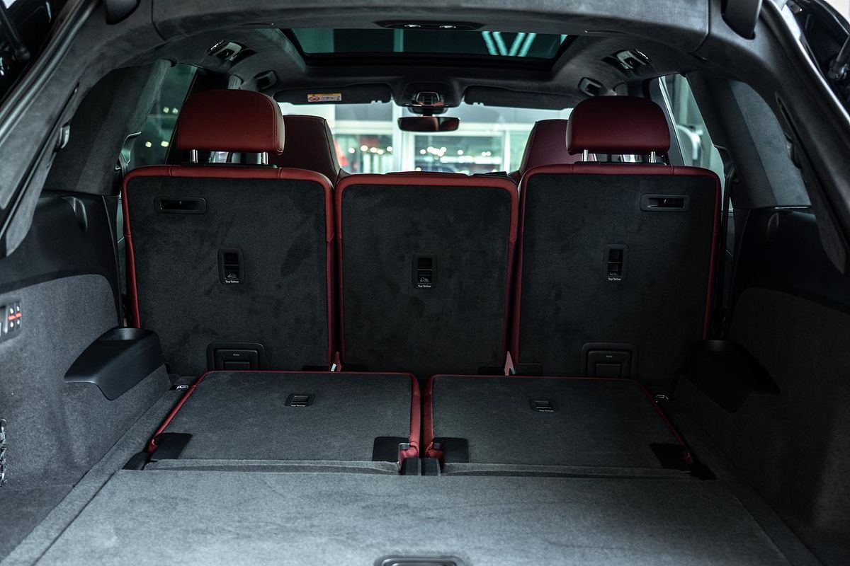 2025 Audi SQ7 TFSI 4M