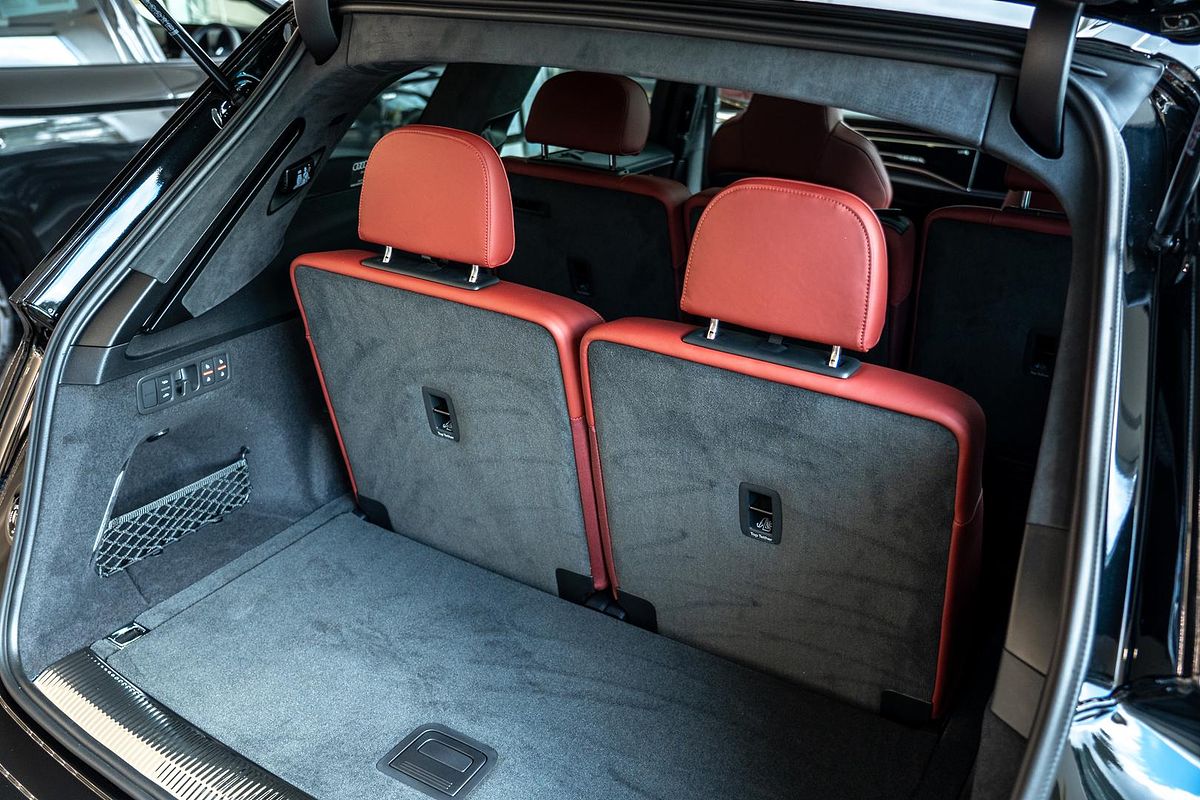 2025 Audi SQ7 TFSI 4M