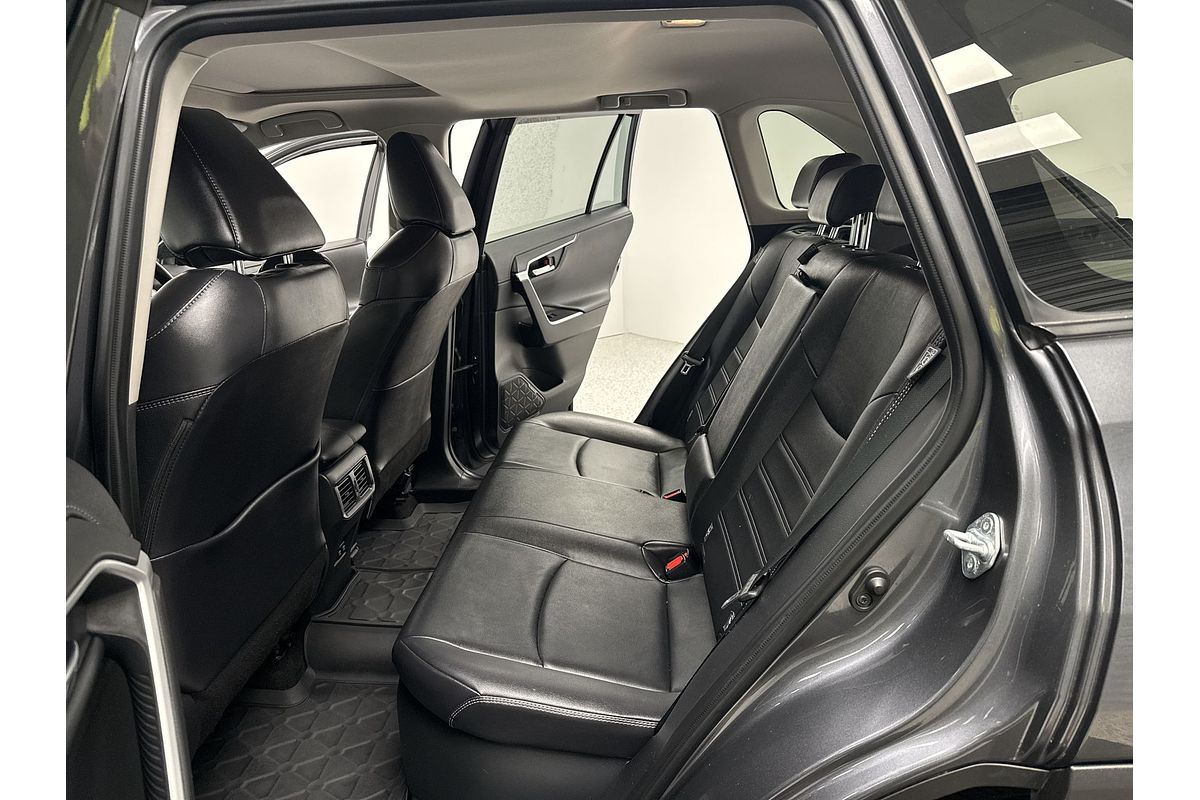 2020 Toyota RAV4 Cruiser AXAH54R