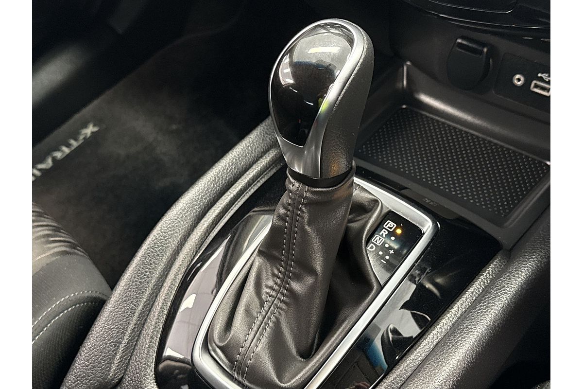 2022 Nissan X-TRAIL ST T32