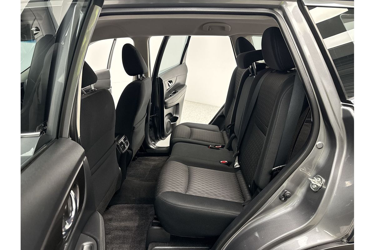 2022 Nissan X-TRAIL ST T32