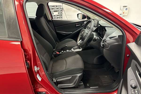 2017 Mazda 2 Maxx DJ Series