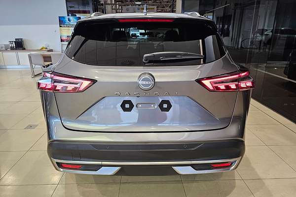 2025 Nissan QASHQAI Ti J12