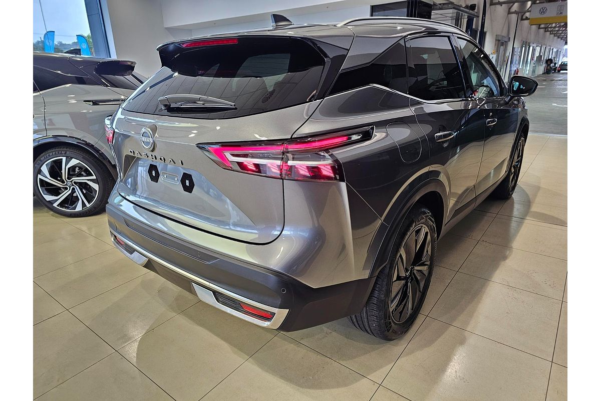 2025 Nissan QASHQAI Ti J12