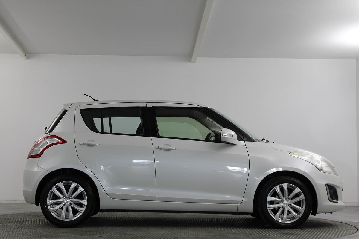 2016 Suzuki Swift GL Navigator FZ