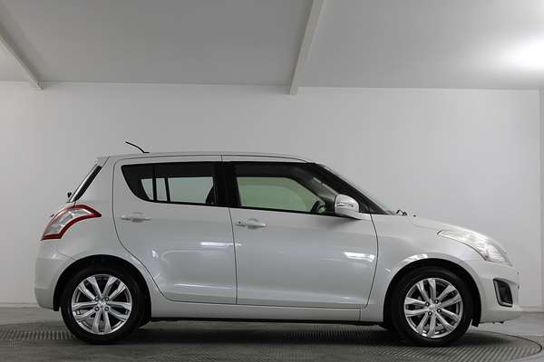 2016 Suzuki Swift GL Navigator FZ