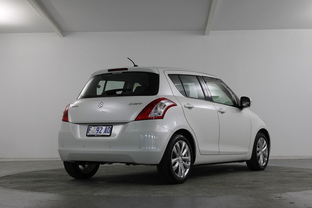 2016 Suzuki Swift GL Navigator FZ