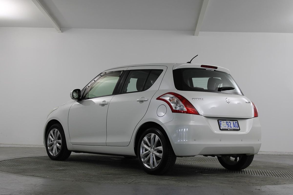 2016 Suzuki Swift GL Navigator FZ