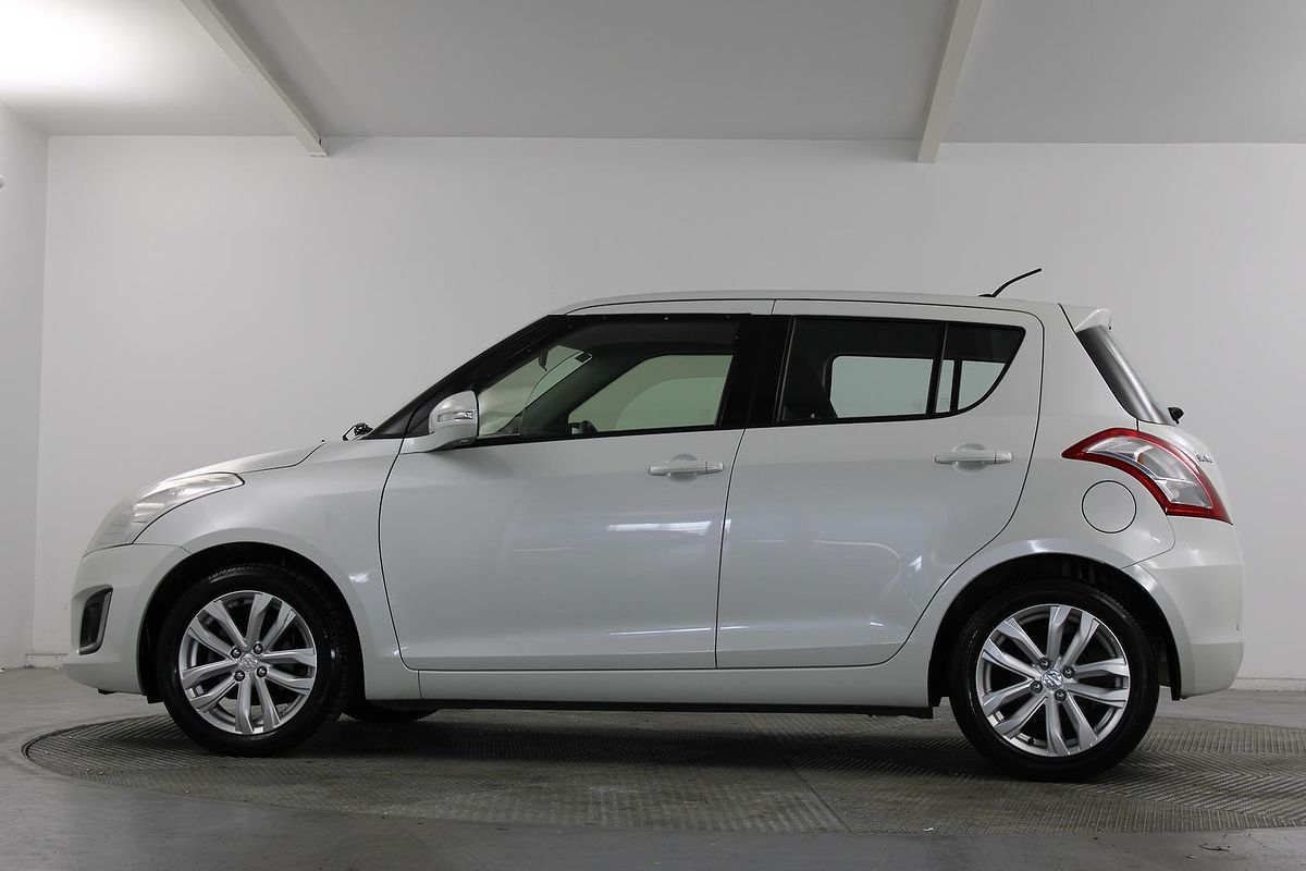2016 Suzuki Swift GL Navigator FZ