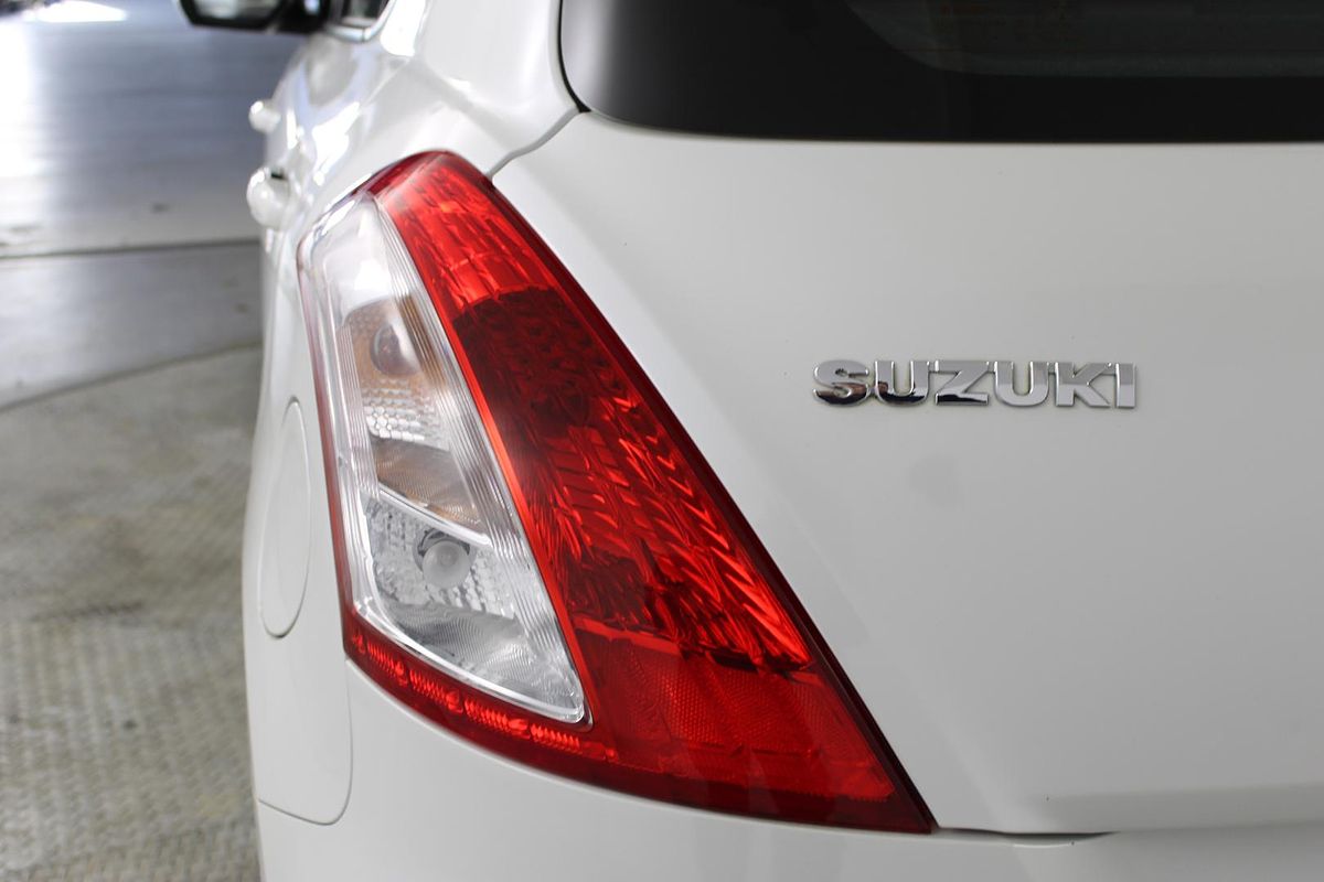2016 Suzuki Swift GL Navigator FZ