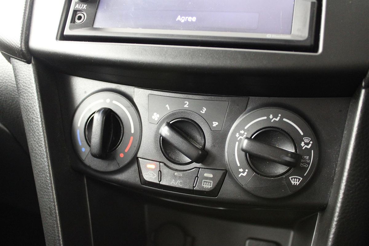 2016 Suzuki Swift GL Navigator FZ