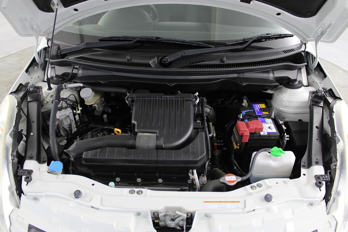 2016 Suzuki Swift GL Navigator FZ