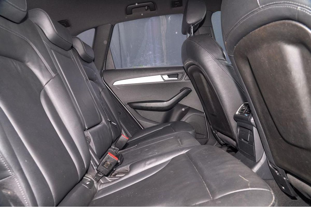 2010 Audi Q5 FSI 8R