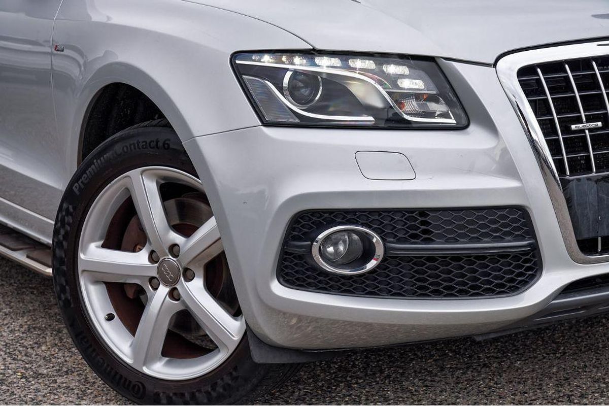 2010 Audi Q5 FSI 8R