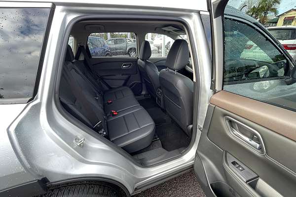 2023 Nissan X-TRAIL ST-L e-POWER T33