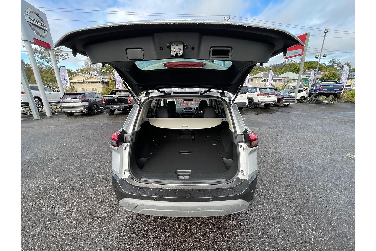 2023 Nissan X-TRAIL ST-L e-POWER T33