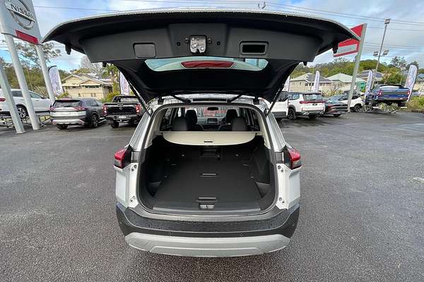 2023 Nissan X-TRAIL ST-L e-POWER T33