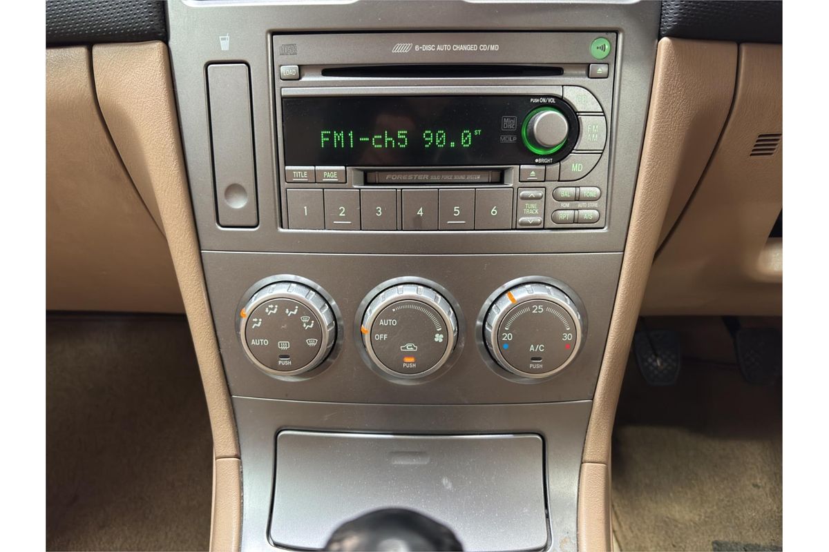 2004 Subaru Forester XT 79V