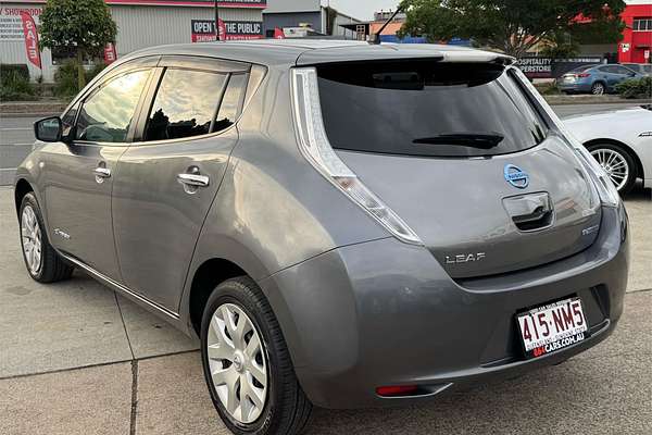 2016 Nissan LEAF ZE0