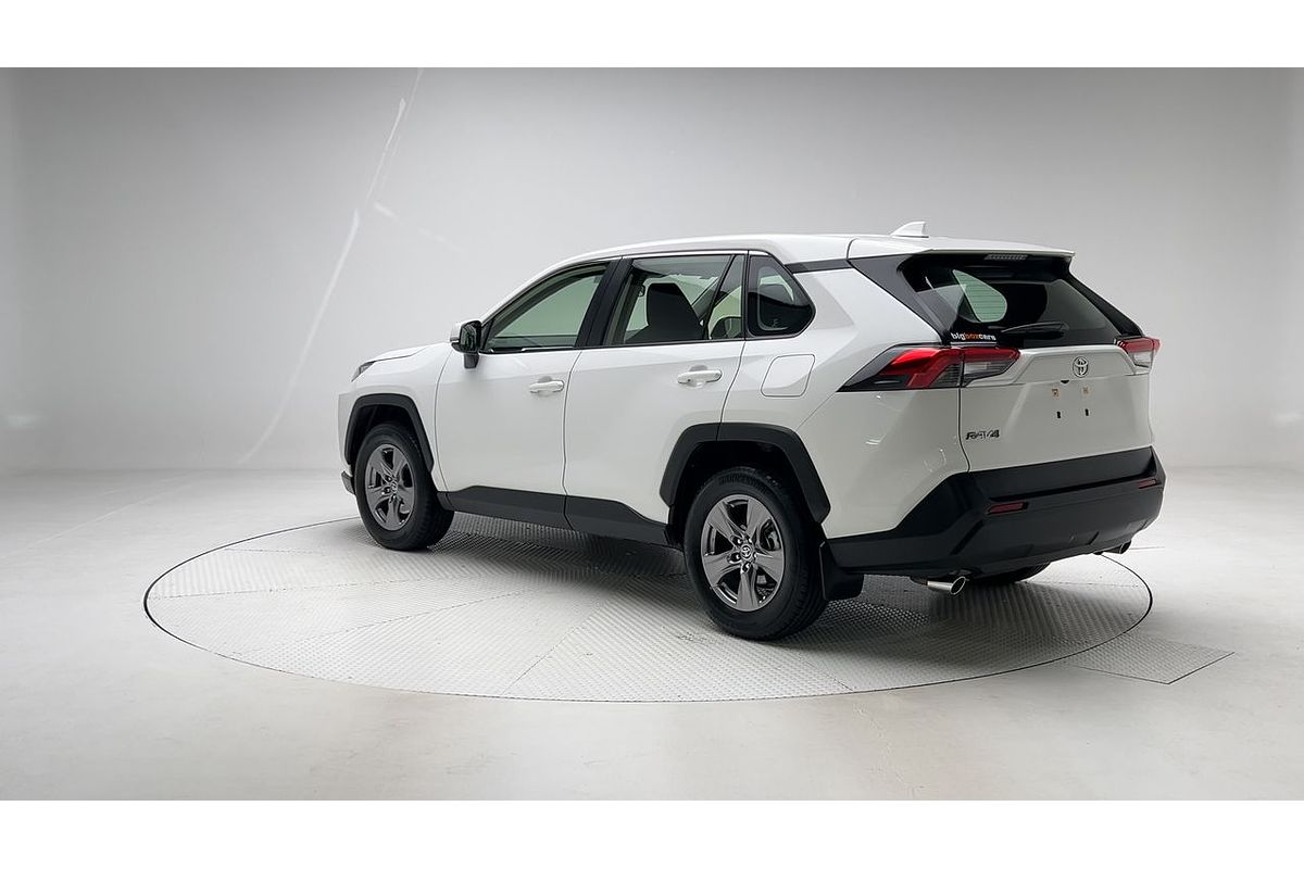 2024 Toyota RAV4 GX MXAA52R